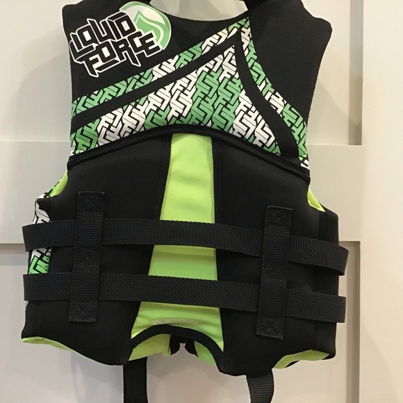 Force1 Black and Green Life Vest - Picture 3 of 5